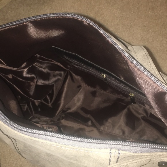 Purse - Picture 2 of 3